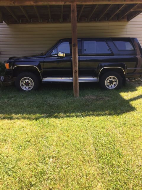 1987 Black Toyota 4Runner SUV