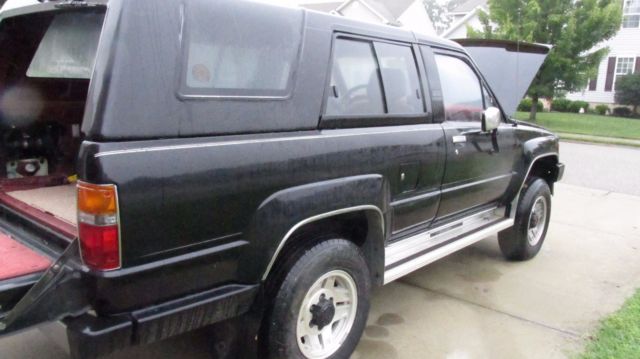 1987 Black Toyota 4Runner SUV
