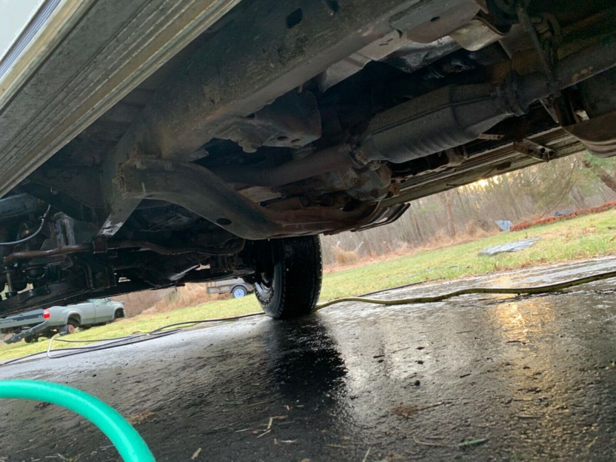 1989 White Toyota 4Runner SUV