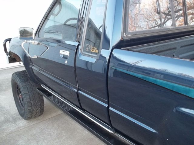 1984 Blue Toyota Other Extended Cab Pickup