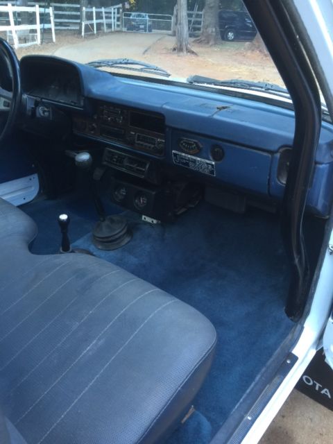 1986 Gray Toyota Other XTRA CAB