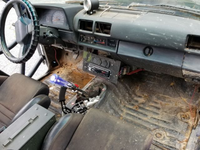 1984 Blue Toyota Pickup