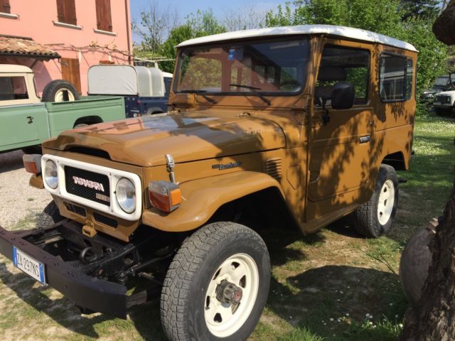 1981 Brown Toyota Land Cruiser SUV