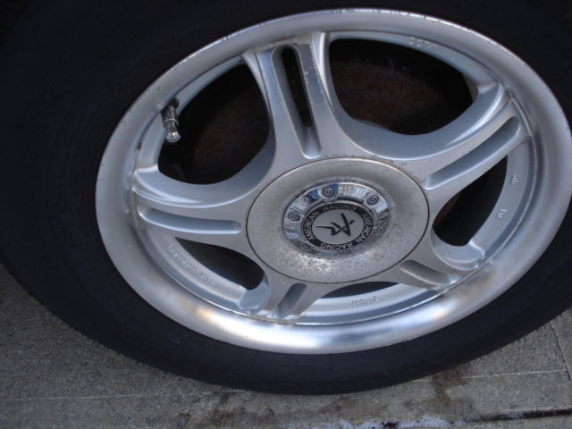 19940000 Gold Toyota Camry Sedan