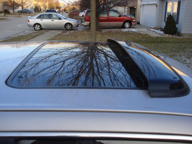 19940000 Gold Toyota Camry Sedan