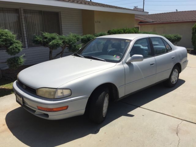 1992 Blue Toyota Camry Sedan