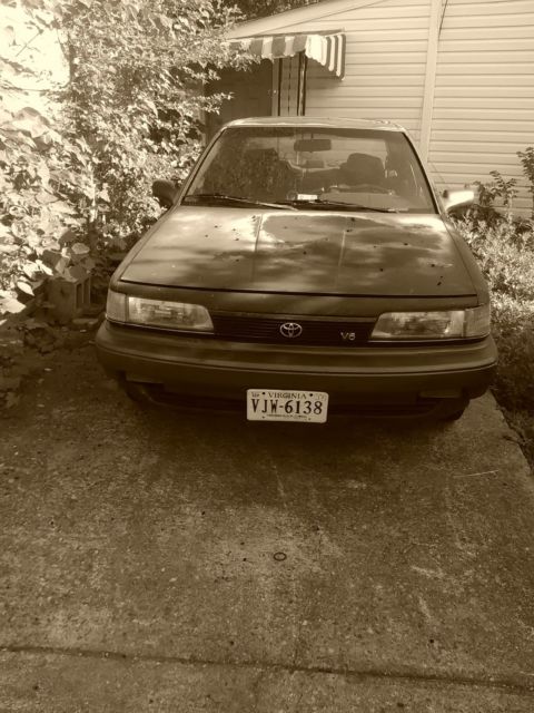 1991 Maron Red Toyota Camry Sedan