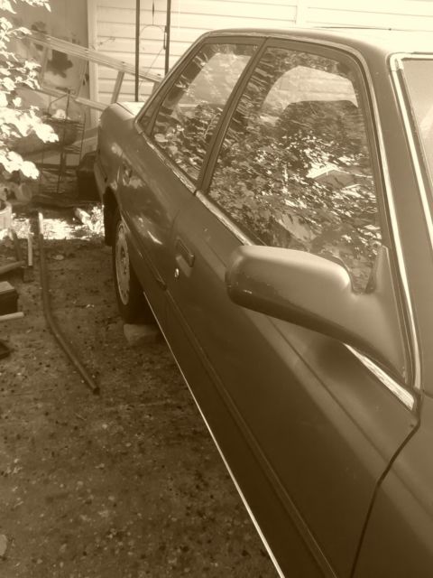 1991 Maron Red Toyota Camry Sedan