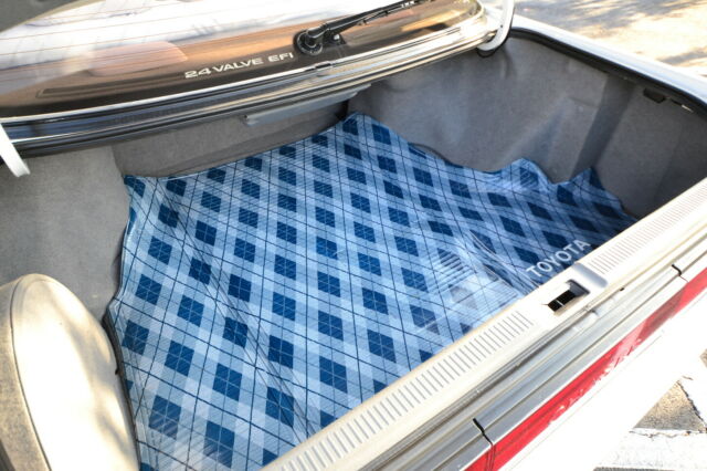 1990 White Toyota Other Sedan