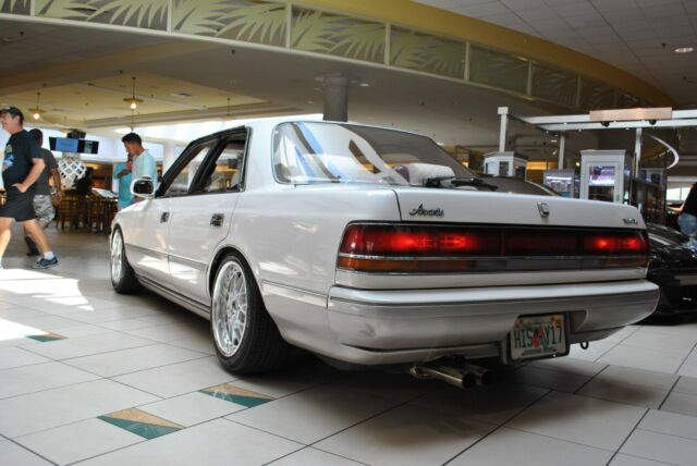 1990 White Toyota Other Sedan