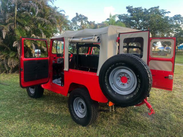 1978 Red Toyota FJ Cruiser