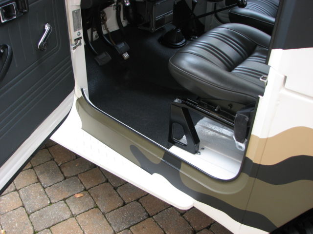 1975 Camo Toyota FJ Cruiser