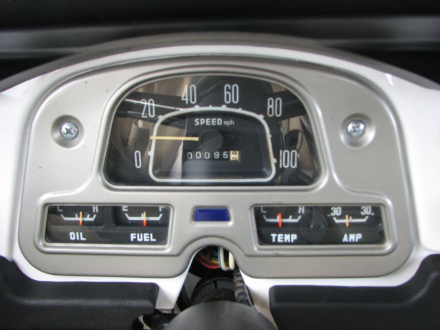 1975 Camo Toyota FJ Cruiser