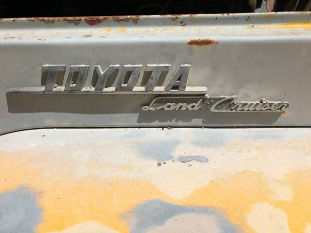 1970 White Toyota Land Cruiser SUV