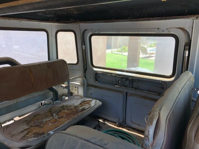 1970 White Toyota Land Cruiser SUV