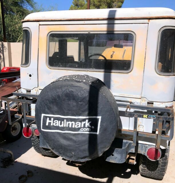1970 White Toyota Land Cruiser SUV