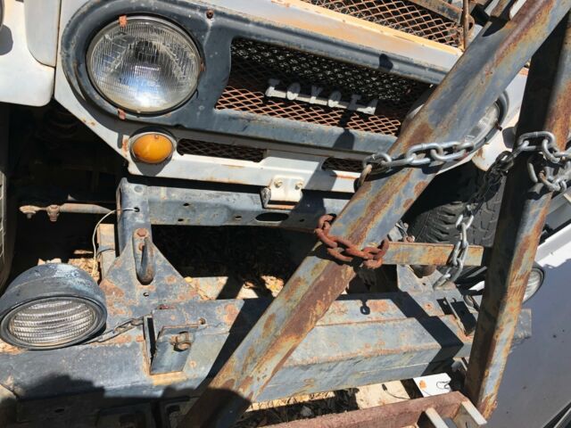 1970 White Toyota Land Cruiser SUV