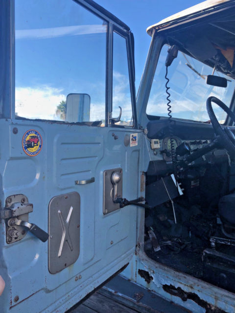 1969 blue Toyota FJ Cruiser