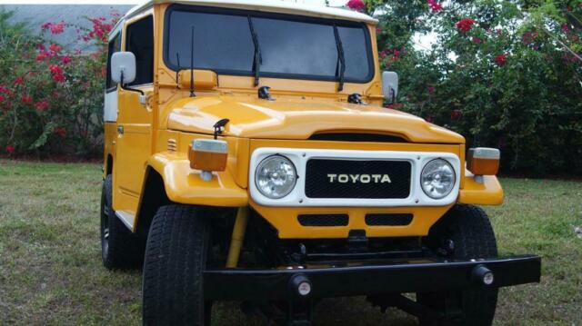 1980 Yellow Toyota Land Cruiser SUV