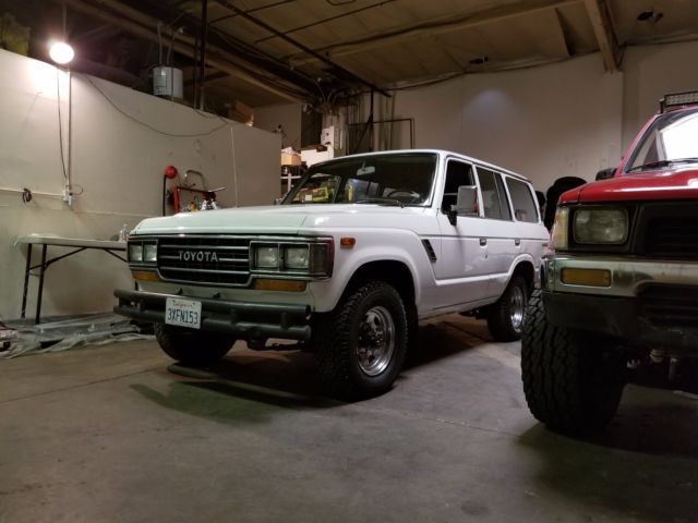 1985 White Toyota Land Cruiser Wagon