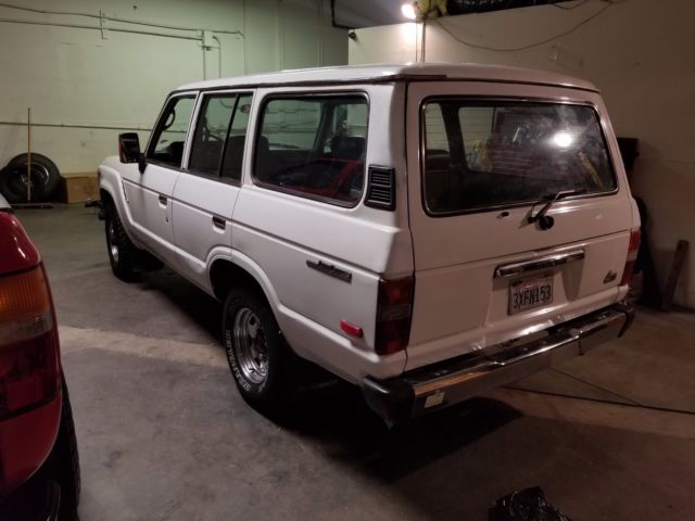 1985 White Toyota Land Cruiser Wagon