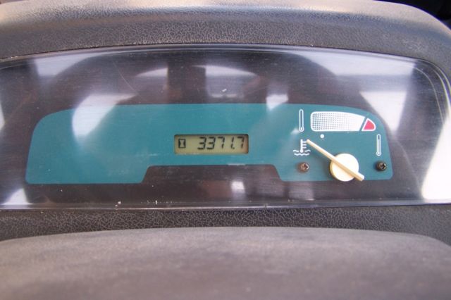 1900 Orange Toyota Other