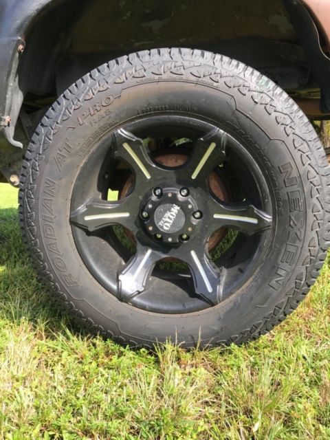 1992 Camo Toyota Hilux Crew Cab Pickup