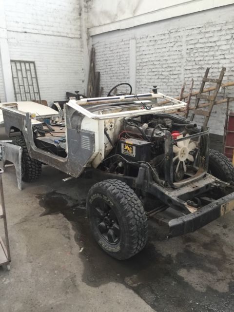 1974 BEIGE Toyota Land Cruiser Cab & Chassis