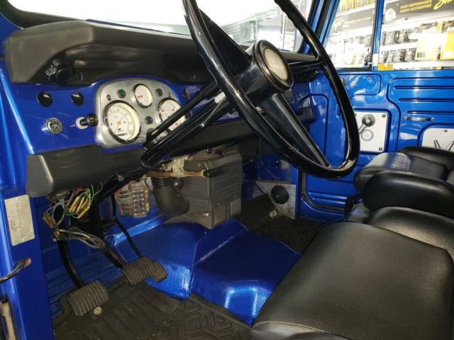 1971 Blue Toyota Land Cruiser Cab & Chassis