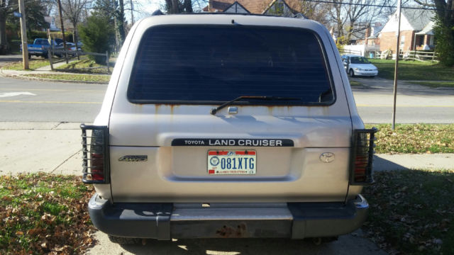 1983 White Toyota Land Cruiser