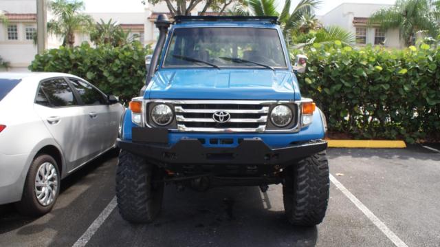 1988 Blue Toyota Land Cruiser Off Road