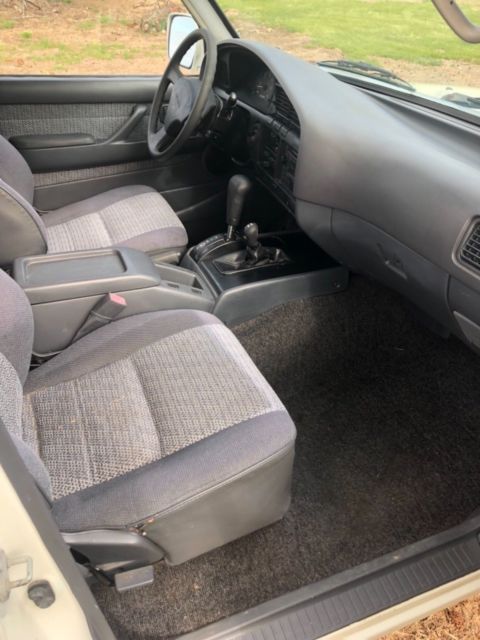 1992 White Toyota Land Cruiser SUV