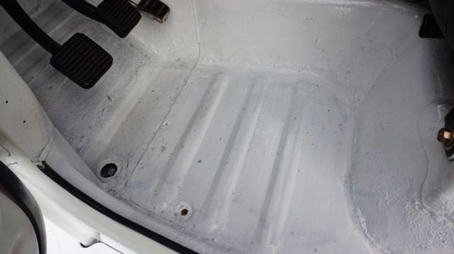 1983 White Toyota Land Cruiser SUV