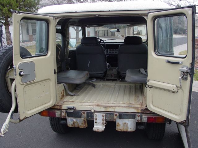 1983 Factory Beige Color Code #464 Toyota Land Cruiser SUV