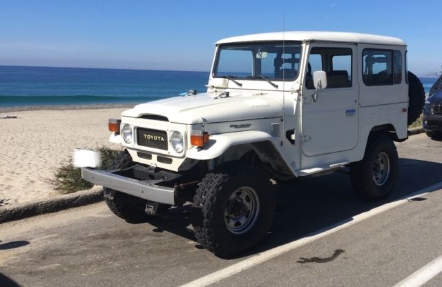 1982 White Toyota Land Cruiser SUV