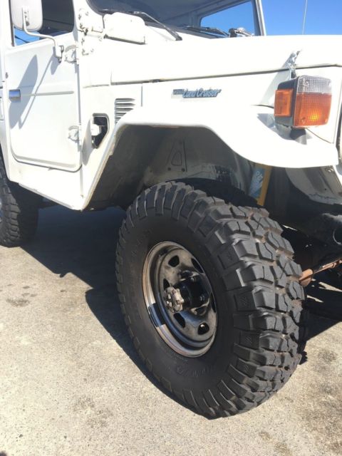 1982 White Toyota Land Cruiser SUV