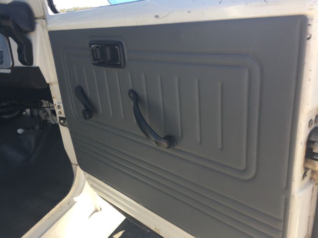 1982 White Toyota Land Cruiser SUV