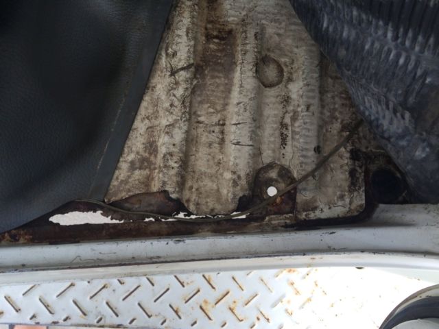 1982 White Toyota Land Cruiser SUV