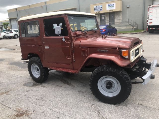1980 Brown Toyota Land Cruiser SUV