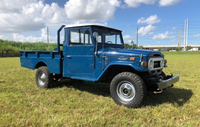 1974 Blue Toyota Land Cruiser Crew Cab Pickup
