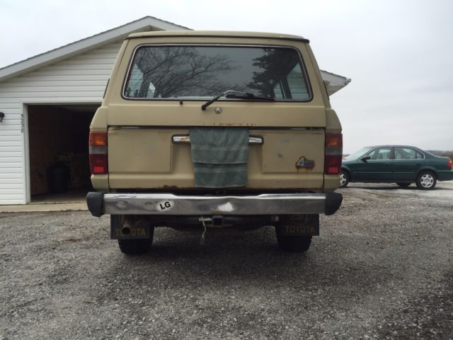 1986 Tan Toyota Land Cruiser SUV