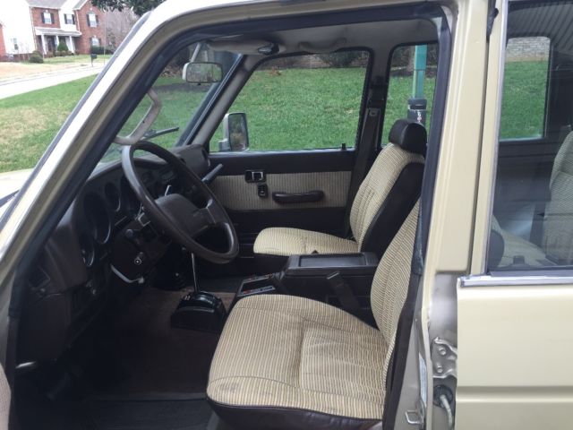 1989 Gray Toyota Land Cruiser