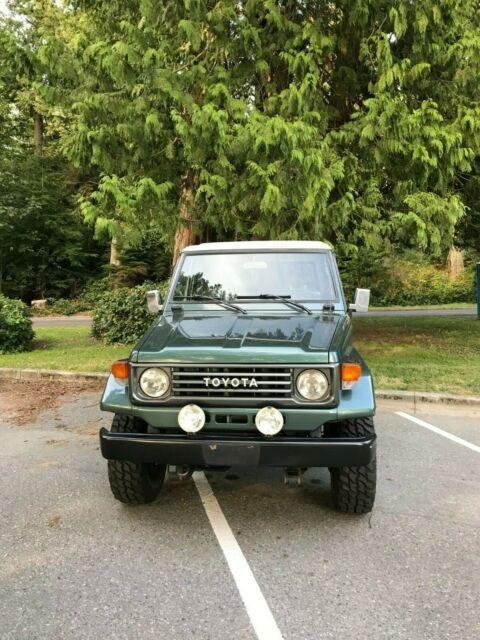 1993 Green Toyota Land Cruiser Mid Wheelbase