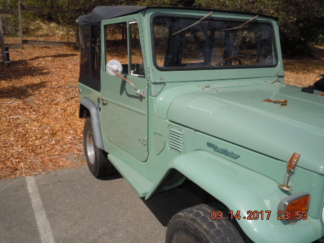 1966 Green Toyota Land Cruiser