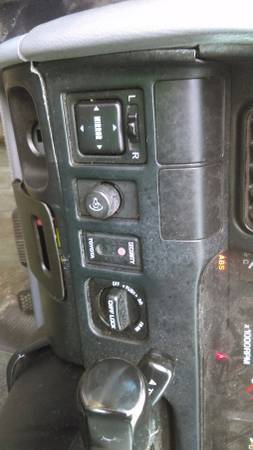 1994 Green Toyota Land Cruiser