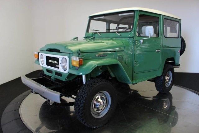 1980 Green Toyota Land Cruiser SUV