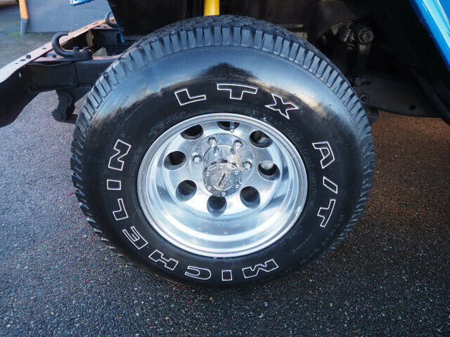 1982 -- Toyota Land Cruiser 2dr 4WD SUV