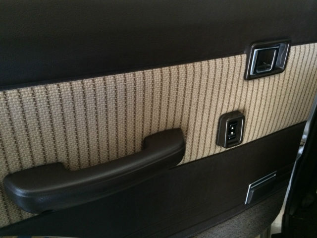 1989 Brown Toyota Land Cruiser SUV