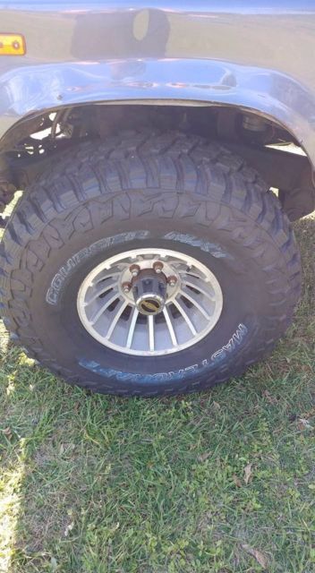 1986 Gray Toyota Land Cruiser 4 door