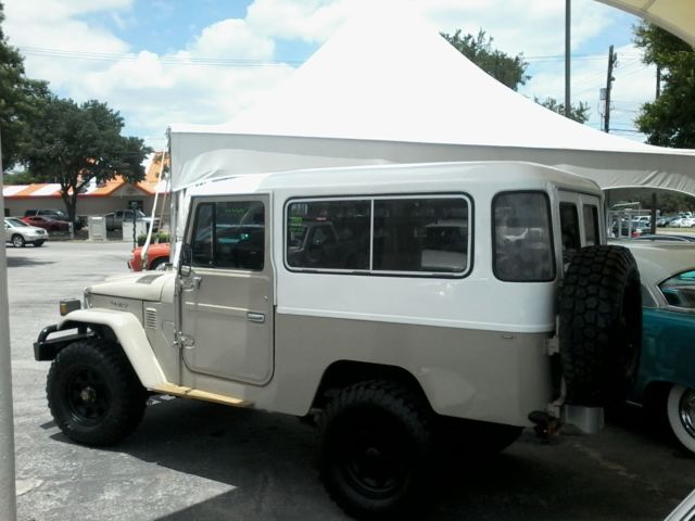 1979 Tan Toyota Land Cruiser SUV
